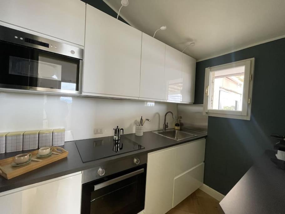 Ultra Stylish Modern Attic Apartment Roma Ngoại thất bức ảnh